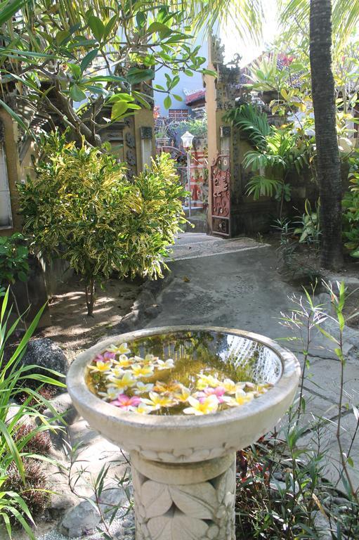 Green Palm Homestay バリ島 エクステリア 写真