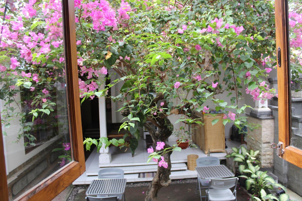 Green Palm Homestay バリ島 エクステリア 写真